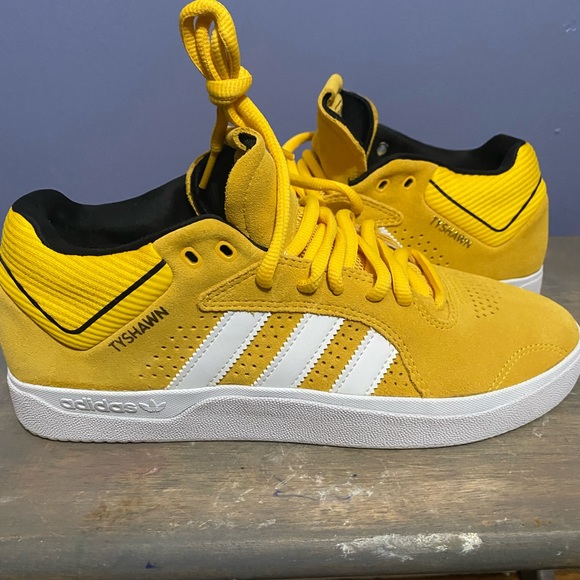 New Adidas TYSHAWN Men’s Size 9 with tags - Picture 5 of 11